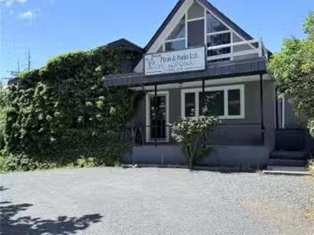 Unique 6512 Bell Mckinnon Rd, Duncan, BC, V9L 6C1 commercial.