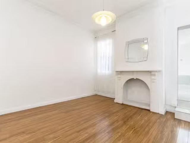Nice 65 Campbell Street, Newtown, NSW 2042