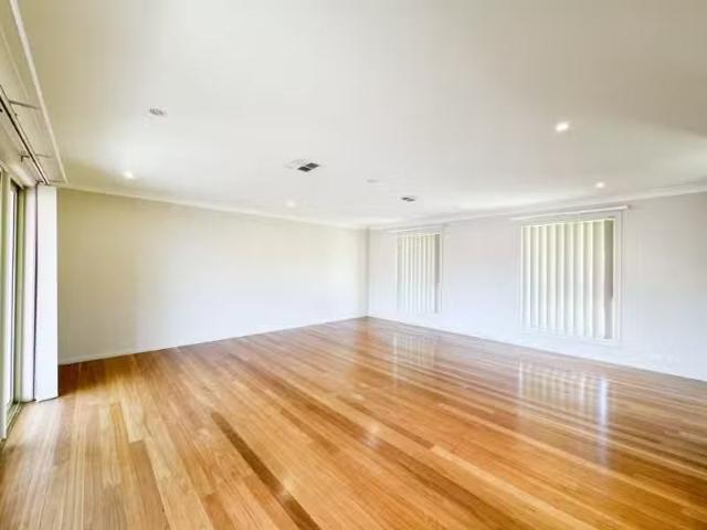 Nice 65 Sergeant Baker Drive, CORLETTE House for rent Listed.