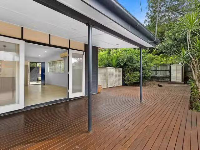 For Rent! 66 Marshall Lane, Kenmore, QLD 4069