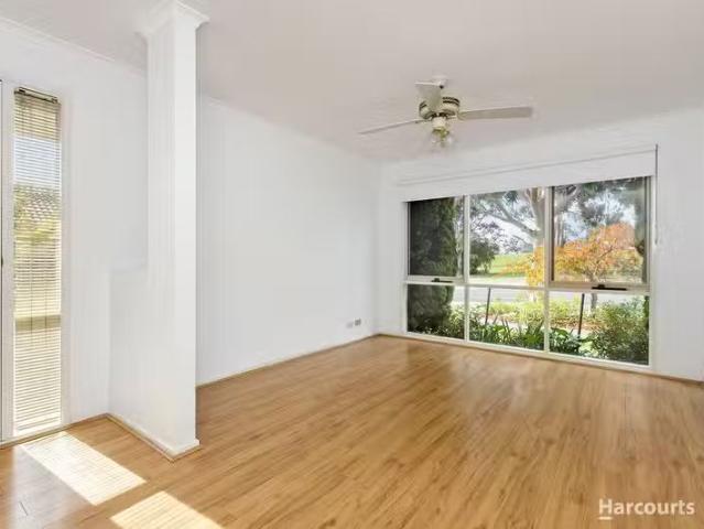 Unique 66 Duncan Drive, Pakenham, VIC 3810 House for Rent