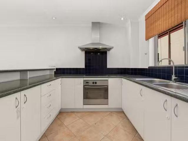 Nice 6/78 Hodgson Crescent, Pearce, ACT 2607