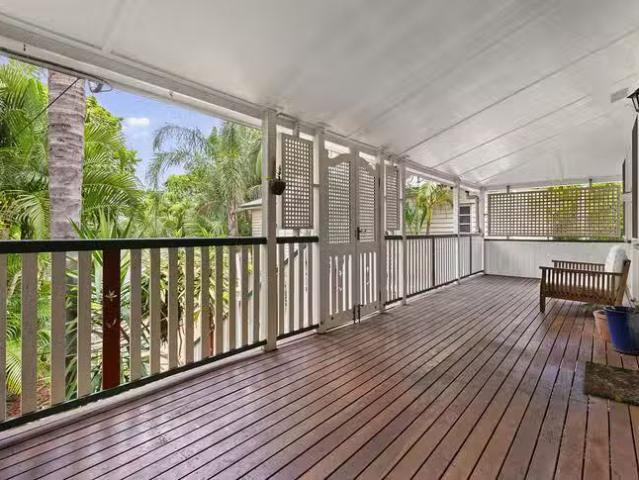 For Rent! 68 Clarendon Street, East Brisbane, QLD 4169
