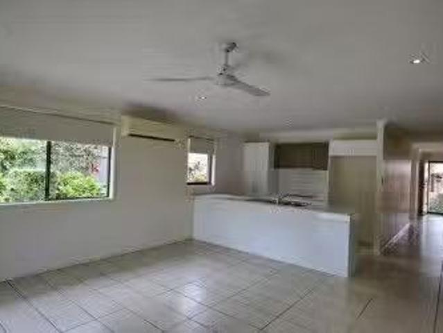 Unique 68 Skyblue Circuit, YARRABILBA, QLD 4207 House for Rent