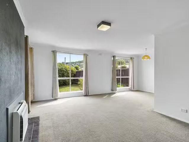 Unique 69 Wentworth Street, Bellerive, TAS 7018