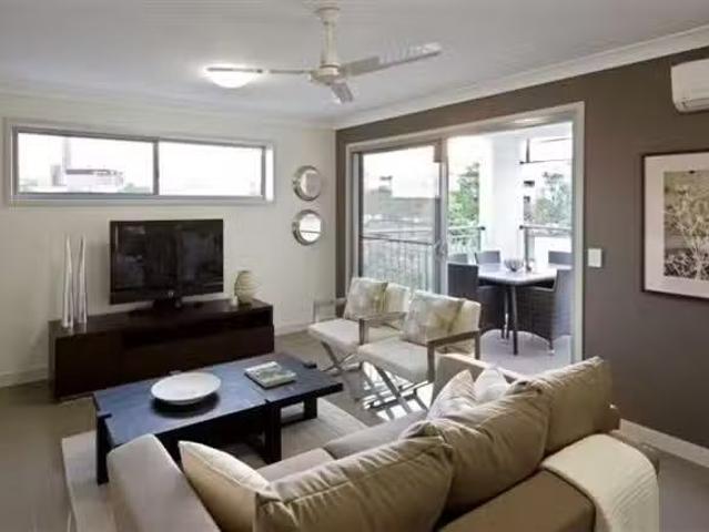 Cozy 601/8 Hurworth Street, Bowen Hills, QLD 4006