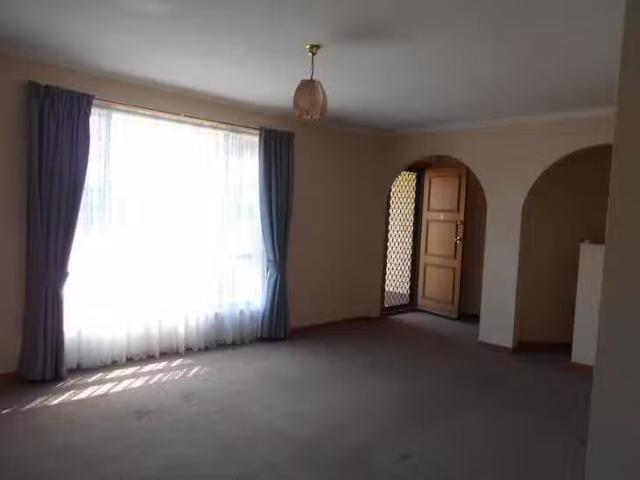 Just in! 60 Helmsman Terrace, Seaford, SA 5169