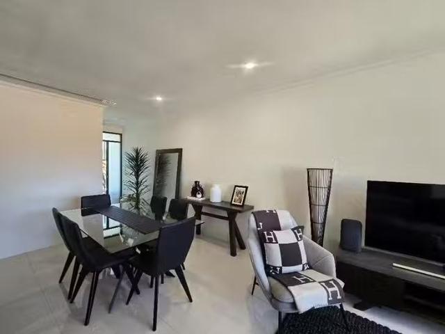 Nice 6/118 Matheson Road, Applecross, WA 6153