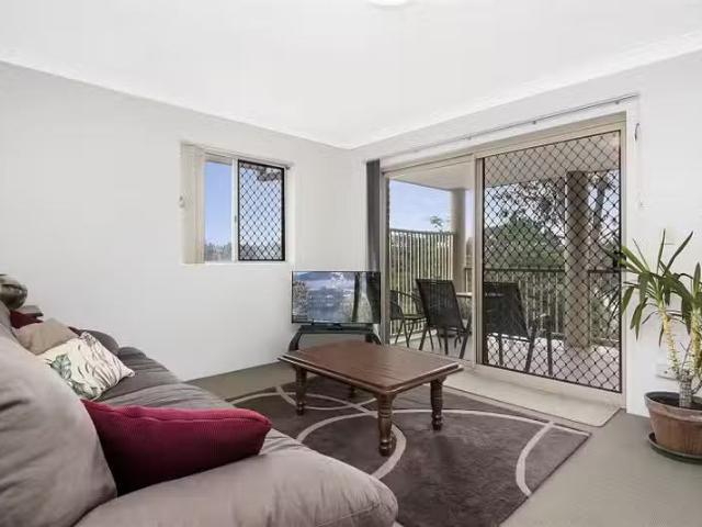 Nice 6/18 Bass Street, Paddington QLD 4064
