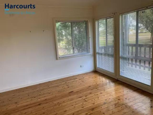 Nice 62 Maxwell Avenue, GOROKAN, NSW 2263 Unit for Rent