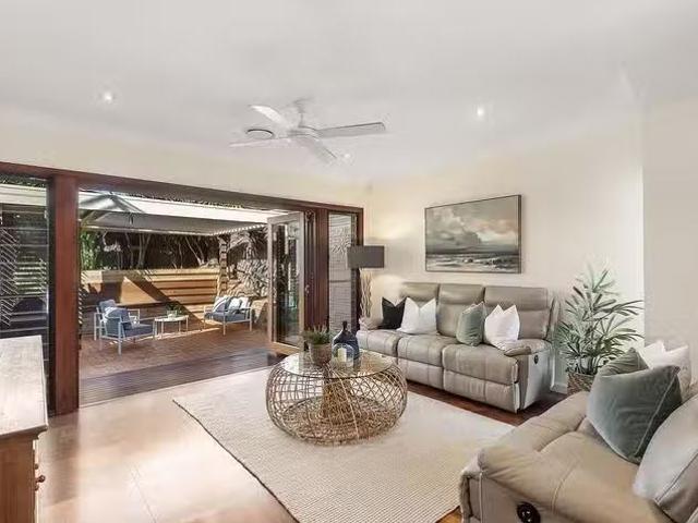 Nice 62 Lagoon Street, Narrabeen, NSW 2101