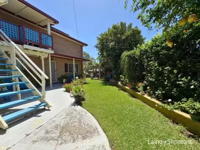 For Rent! 62C Samarai Rd, Whalan House for rent Listed by Sha.
