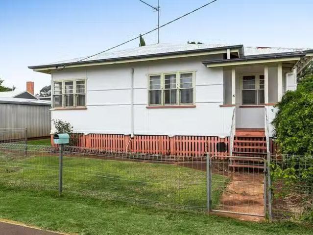 New 6 Frederick Street, East Toowoomba, QLD 4350