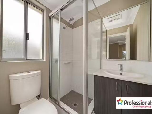Unique 6 Freycinet Road, Yanchep, WA 6035