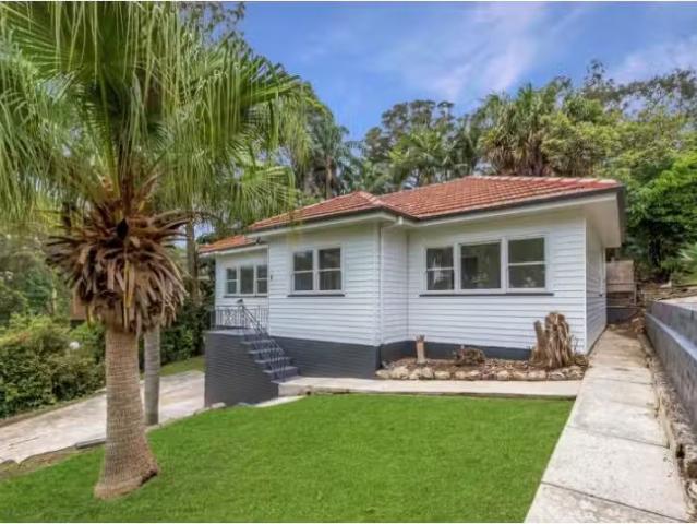 Charming 6 Jill Parade, Charlestown House for rent Listed by.
