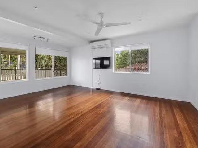 Rental! 6 Oolong Grove, Ferny Hills, QLD 4055