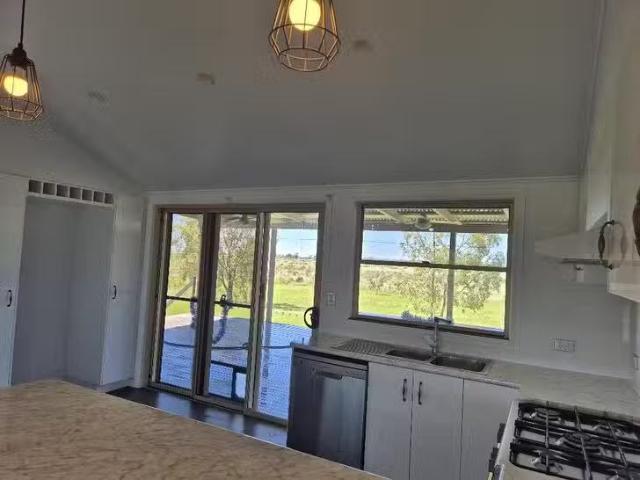 Just in! 6 Sloss Road, Goondiwindi, QLD 4390