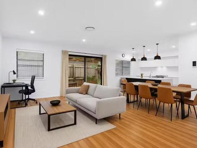 Just in! 6 Piers Street, Moorooka, QLD 4105
