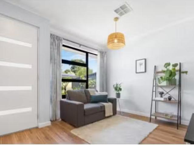 Cozy 6 Woodhall Drive, HAPPY VALLEY House for rent Listed by.