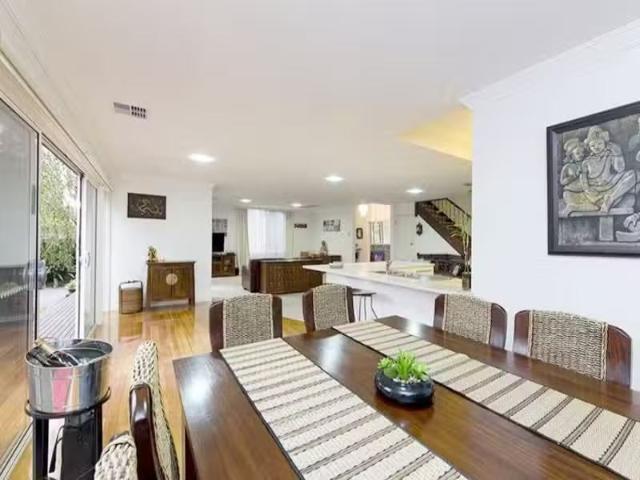 Rental! 6 Valmont Avenue, BEAUMARIS House for rent Listed by.