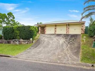 Nice 6A Hillcrest Court, Kurwongbah, QLD 4503
