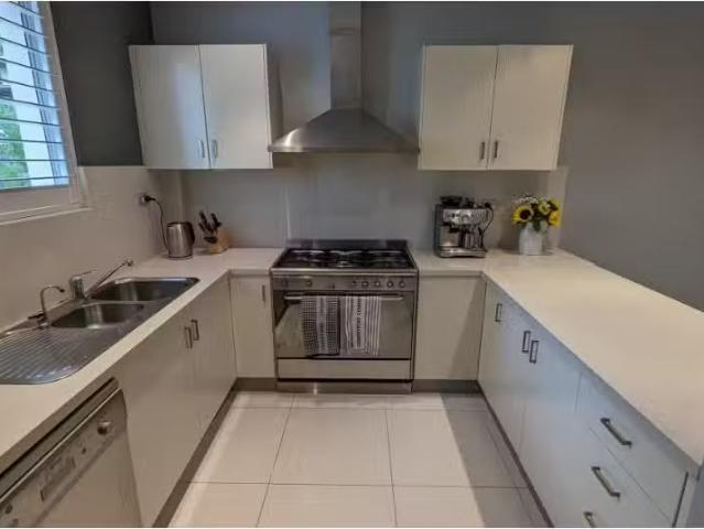 Cozy 7/40 Dobson Crescent, Baulkham Hills Townhouse for rent.