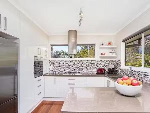 Charming 74 Kylie Avenue, Ferny Hills, QLD 4055