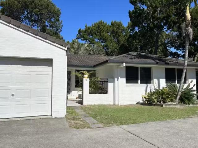 Nice 7/60 Armstrong Street, SUFFOLK PARK Townhouse for rent L.