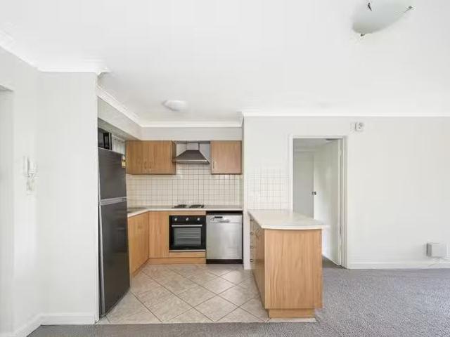 For Rent! 7/6 Kintail Road, Applecross, WA 6153