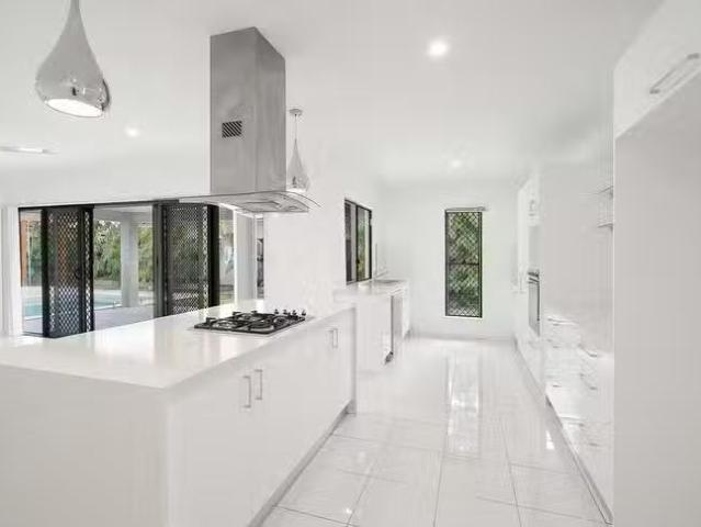 For Rent! 77 Seaways Street, Trinity Beach, QLD 4879