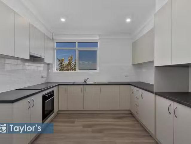 Cheap 77 Williamson Road, Para Hills, SA 5096