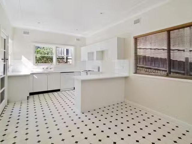 New 793 Warringah Road, Forestville, NSW 2087