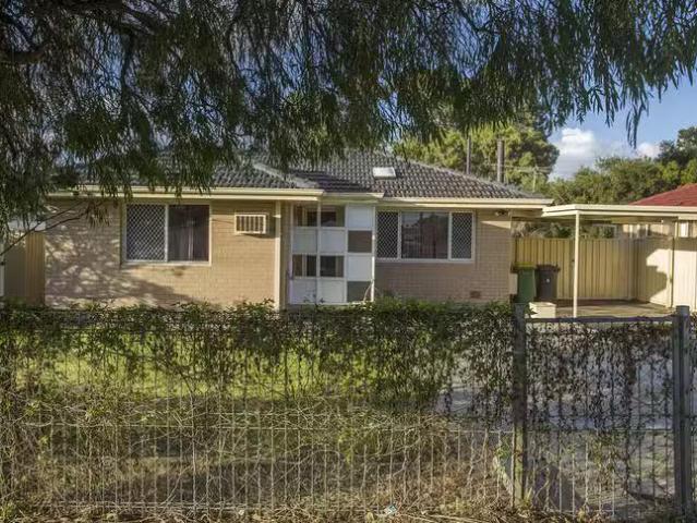 For Rent! 70 Cameron Street, Langford, WA 6147