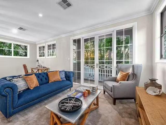 Nice 70 Laurel Avenue, Chelmer, QLD 4068