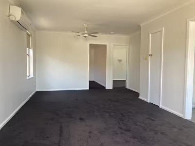 Just in! 7/110 North St, North Tamworth Apartment for rent Li.