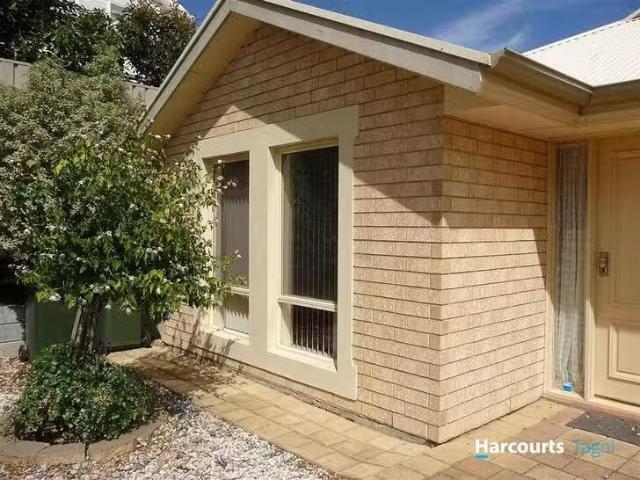 Nice 71 Sturt Approach, Flagstaff Hill, SA 5159