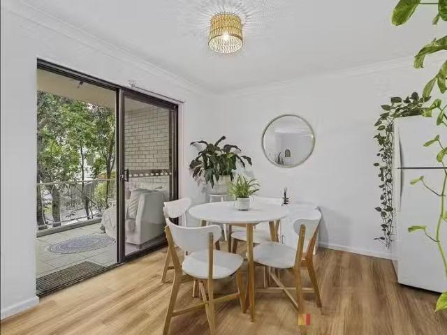 Deal! 7/20 Whiting Street, Labrador, QLD 4215