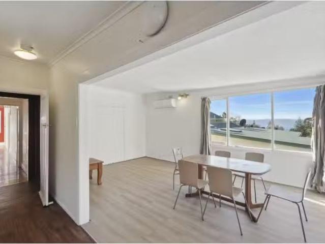 New 72 Alexander Street, SANDY BAY House for rent Listed by Z.