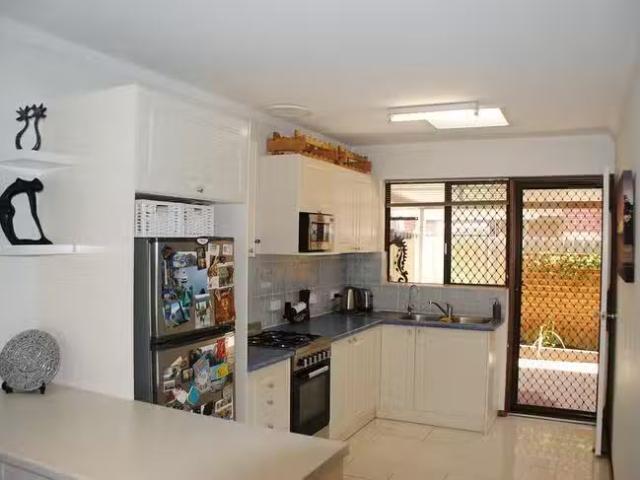 Just in! 7/33 Seventh Avenue, Maylands, WA 6051