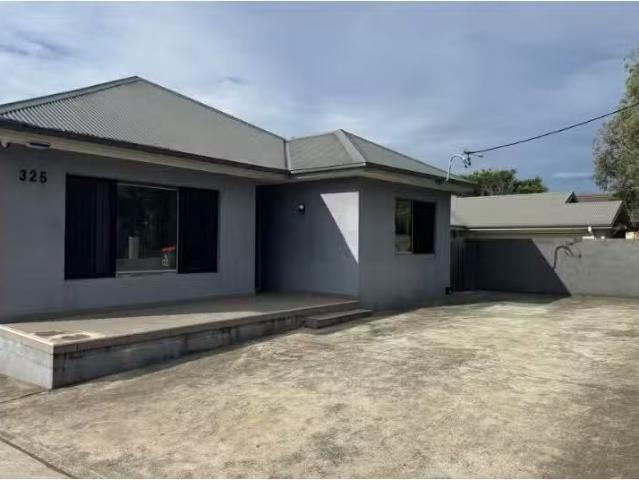 Cozy 7 BR 1/325 Princes Highway, Albion Park Rail House for re.