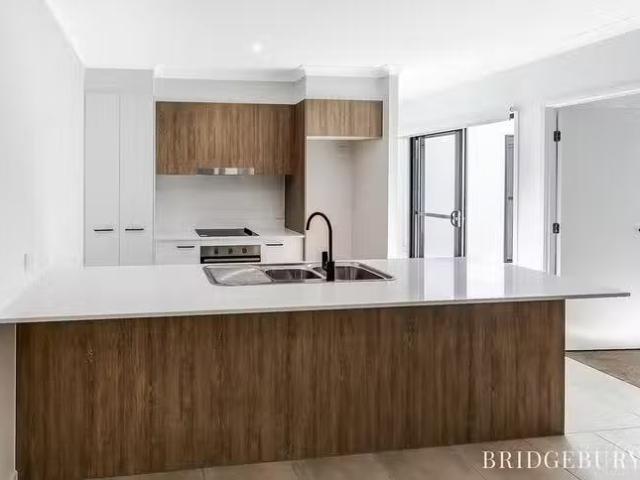 Cozy 7 Greentree Street, Narangba, QLD 4504