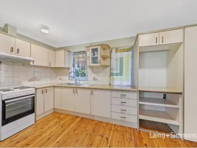 Rental! 7 Haylen Pl, Blackett House for rent Listed by Christ.