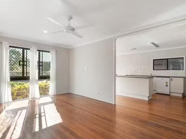 New 7 Highland Street, Redcliffe, QLD 4020