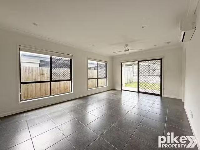 Just in! 7 Hilary Street, Morayfield, QLD 4506