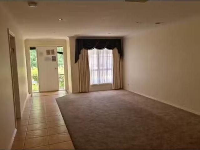 For Rent! 7 Winnell Court, THURGOONA House for rent Listed by.