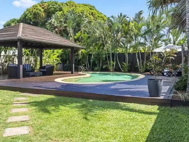 Just in! 85 Amalfi Drive, Surfers Paradise, QLD 4217