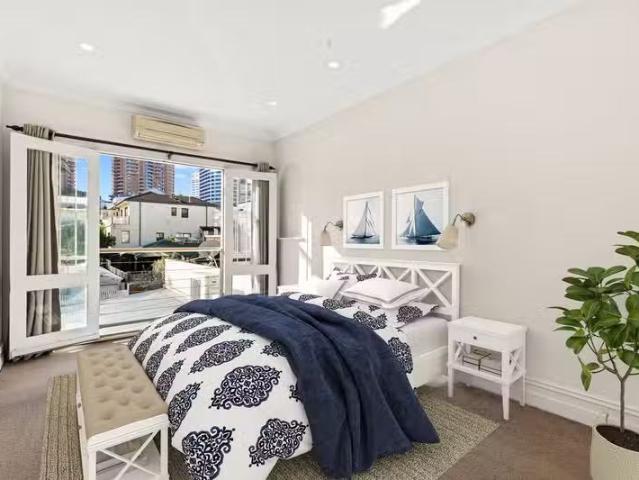 Cozy 86 Birrell Street, Queens Park NSW 2022