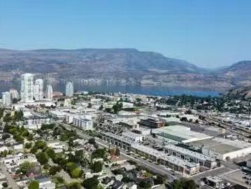 Nice 880 Vaughan Avenue, Kelowna, BC, V1Y 7E4 commercial for.