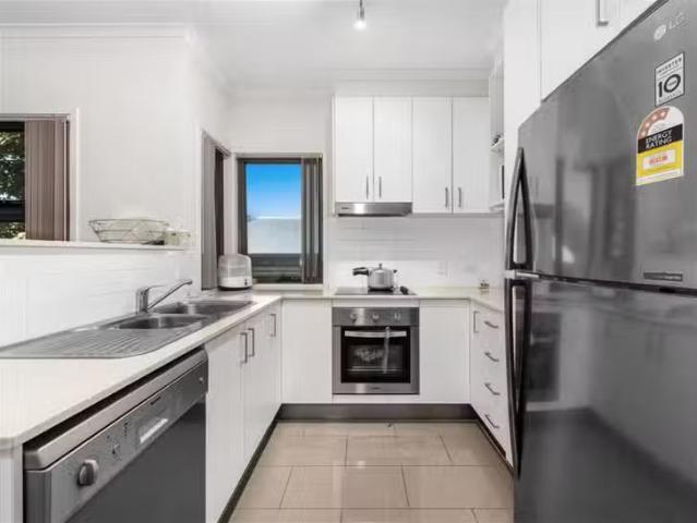 Charming 8/84 Hirschfield Street, Zillmere, QLD 4034
