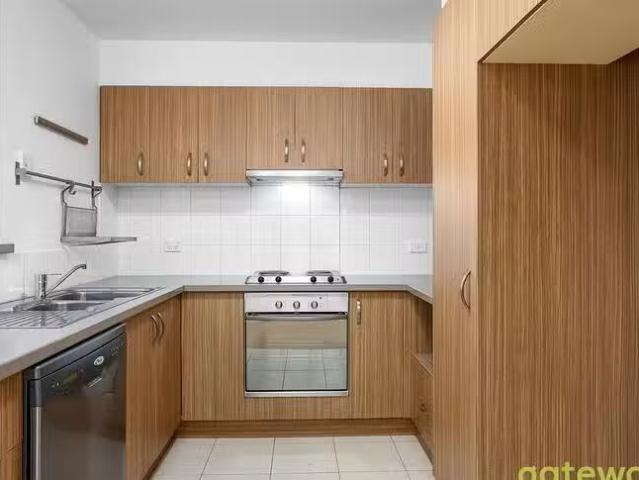 Nice 8/105 Wentworth Parade, Success, WA 6164